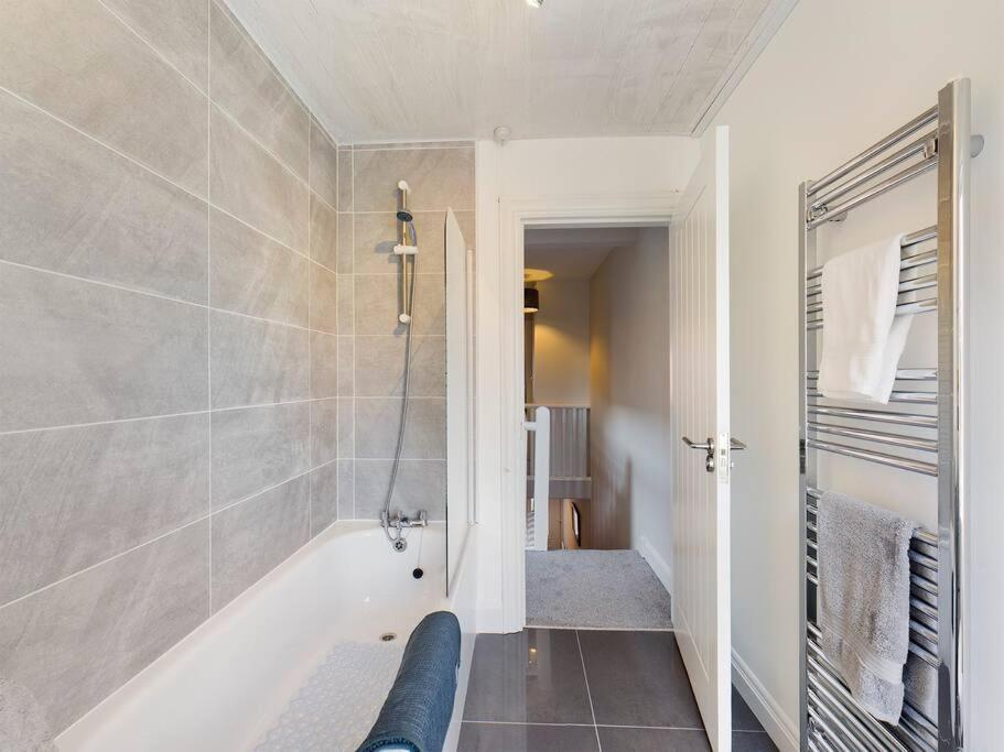 It'S Broadway Baby! Great House Close To City Centre Belfast Luaran gambar
